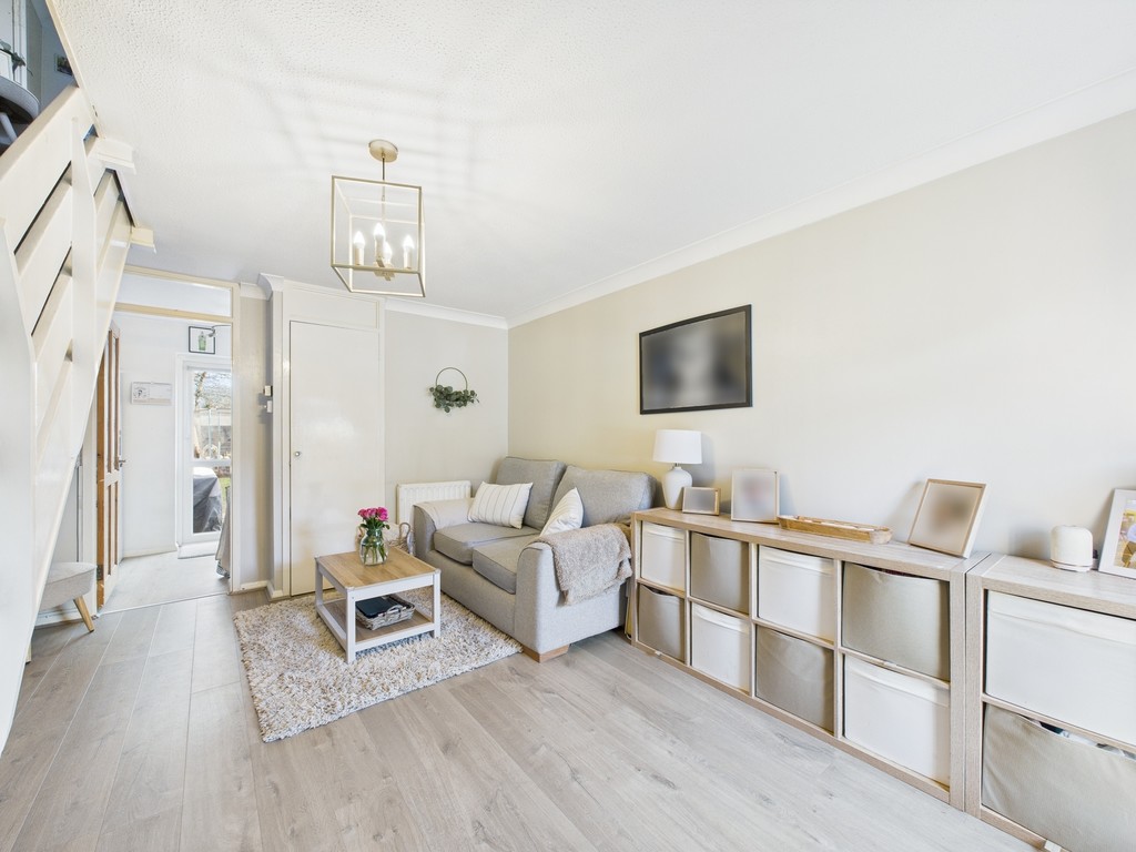 2 bed terraced house for sale in Woodstock Close, Horsham, RH12