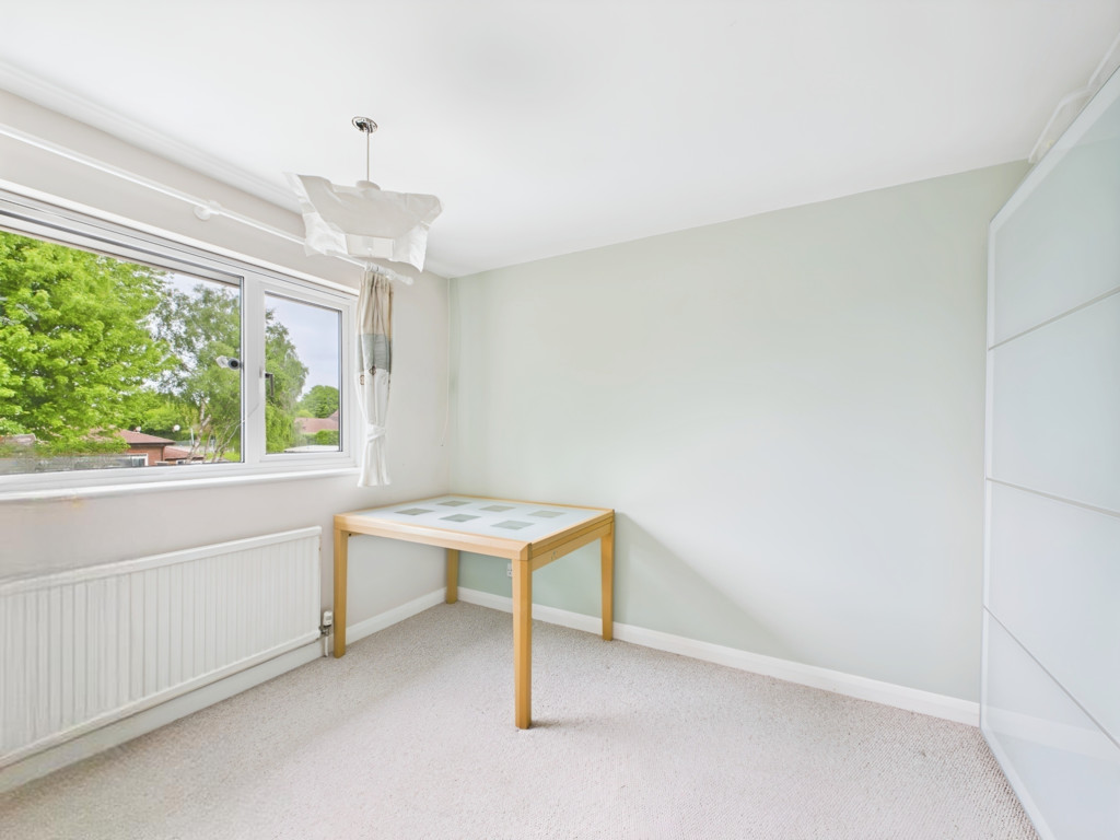 4 bed semi-detached house for sale in Gorse End, Horsham  - Property Image 15