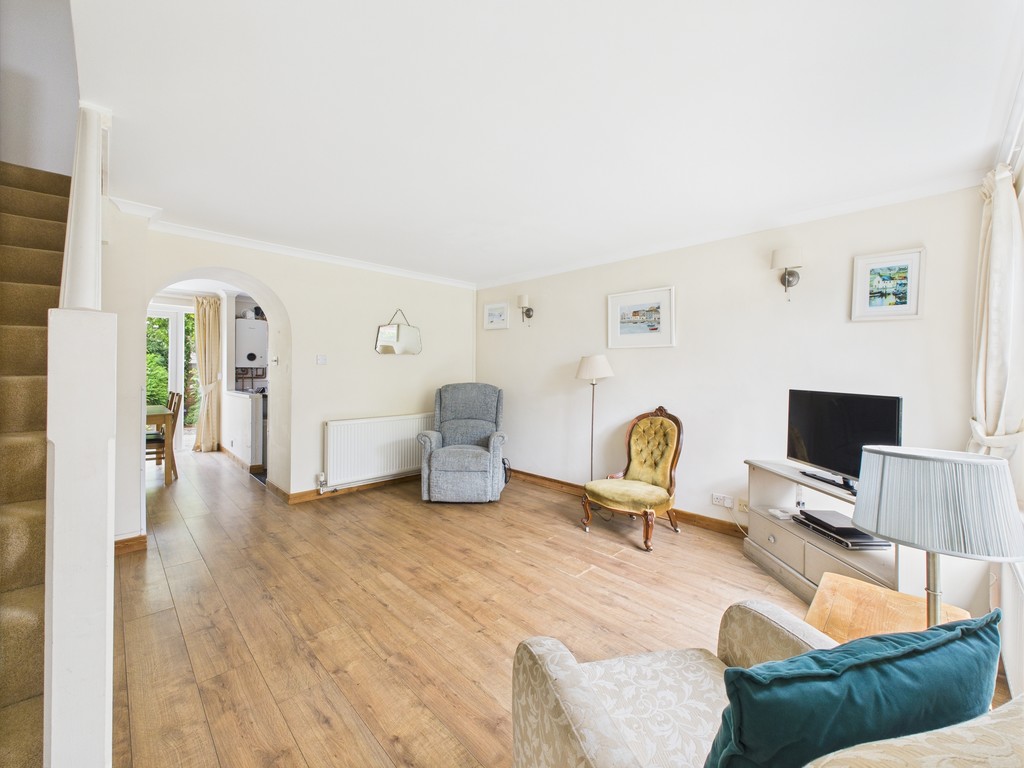 2 bed terraced house for sale in Thelton Avenue, Broadbridge Heath  - Property Image 4