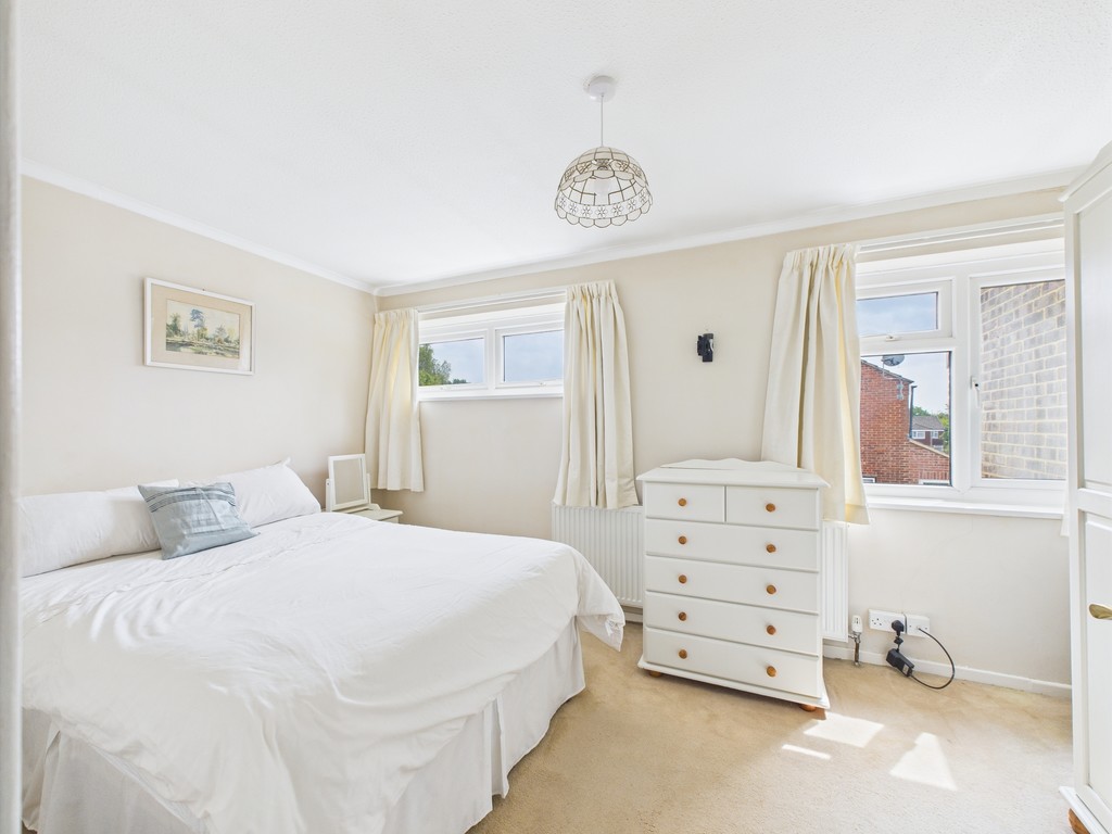 2 bed terraced house for sale in Thelton Avenue, Broadbridge Heath  - Property Image 6