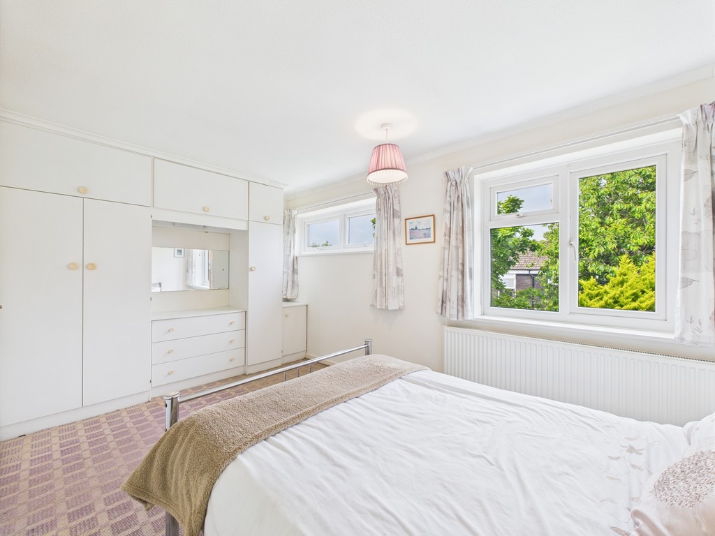 2 bed terraced house for sale in Thelton Avenue, Broadbridge Heath  - Property Image 7