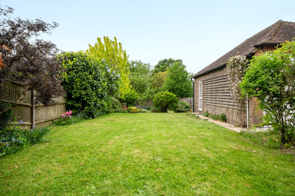4 bed detached house for sale in Rusper Road, Horsham  - Property Image 7