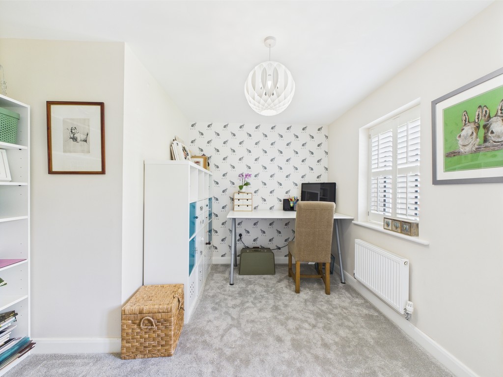4 bed detached house for sale in Pelling Way, Horsham  - Property Image 22