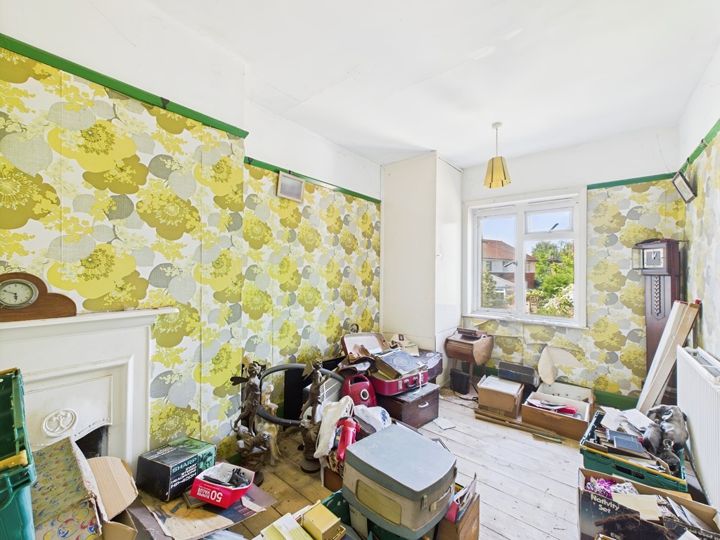 3 bed semi-detached house for sale in Eversfield Road, Horsham  - Property Image 7