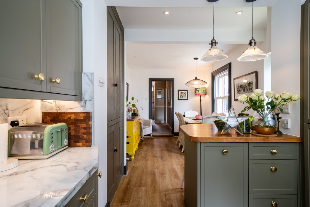 4 bed semi-detached house for sale in Clarence Road, Horsham - Property Image 16