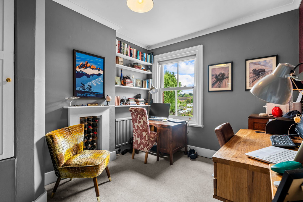 4 bed semi-detached house for sale in Clarence Road, Horsham - Property Image 21