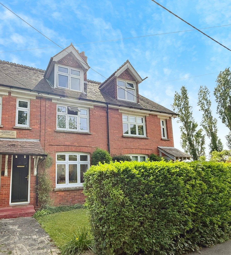 3 bed terraced house for sale in Hampton Cottages, Maplehurst, RH13
