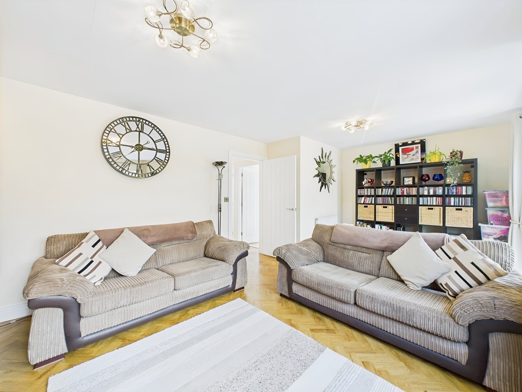 4 bed detached house for sale in Charters Gate Way, Haywards Heath  - Property Image 10