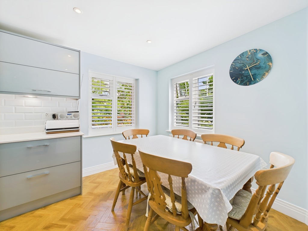 4 bed detached house for sale in Charters Gate Way, Haywards Heath  - Property Image 5