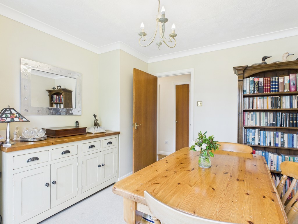 4 bed detached house for sale in Gateford Drive, Horsham  - Property Image 13