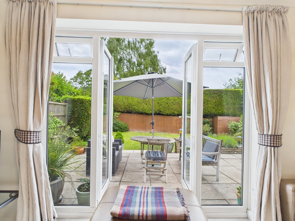 4 bed detached house for sale in Gateford Drive, Horsham  - Property Image 14