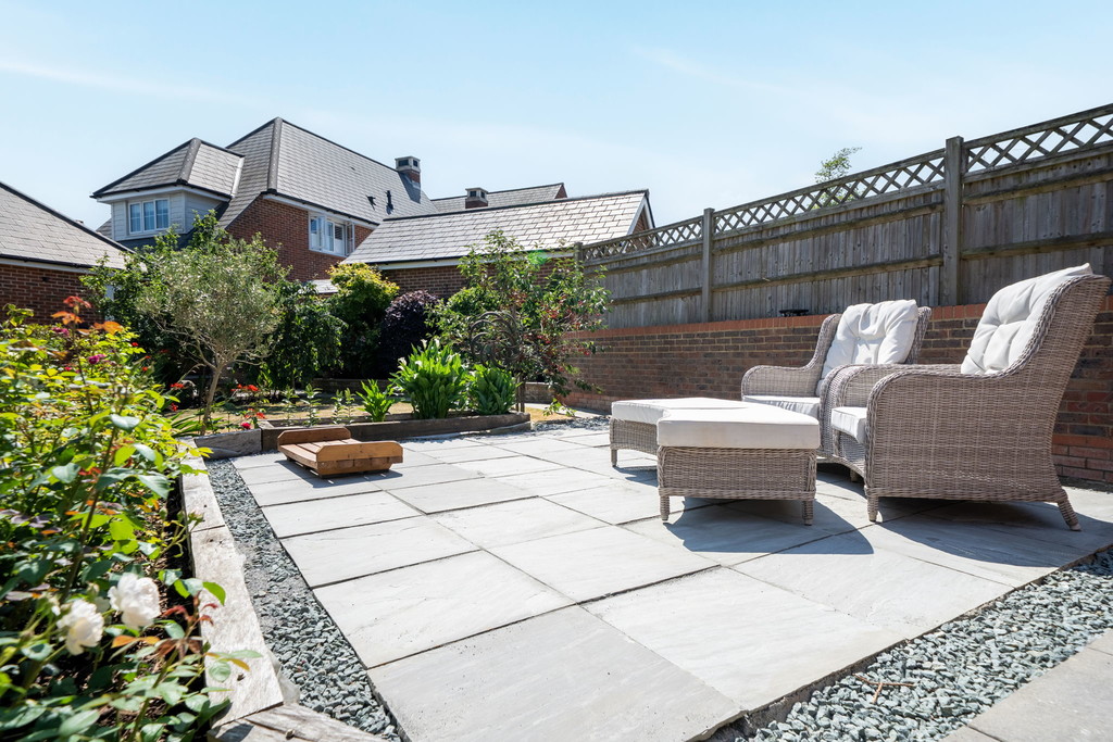 7 bed detached house for sale in Brickyard Way, Faygate  - Property Image 19