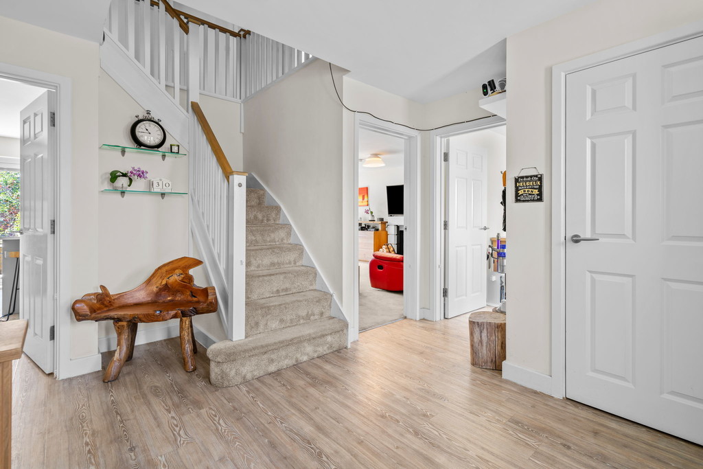 7 bed detached house for sale in Brickyard Way, Faygate  - Property Image 11