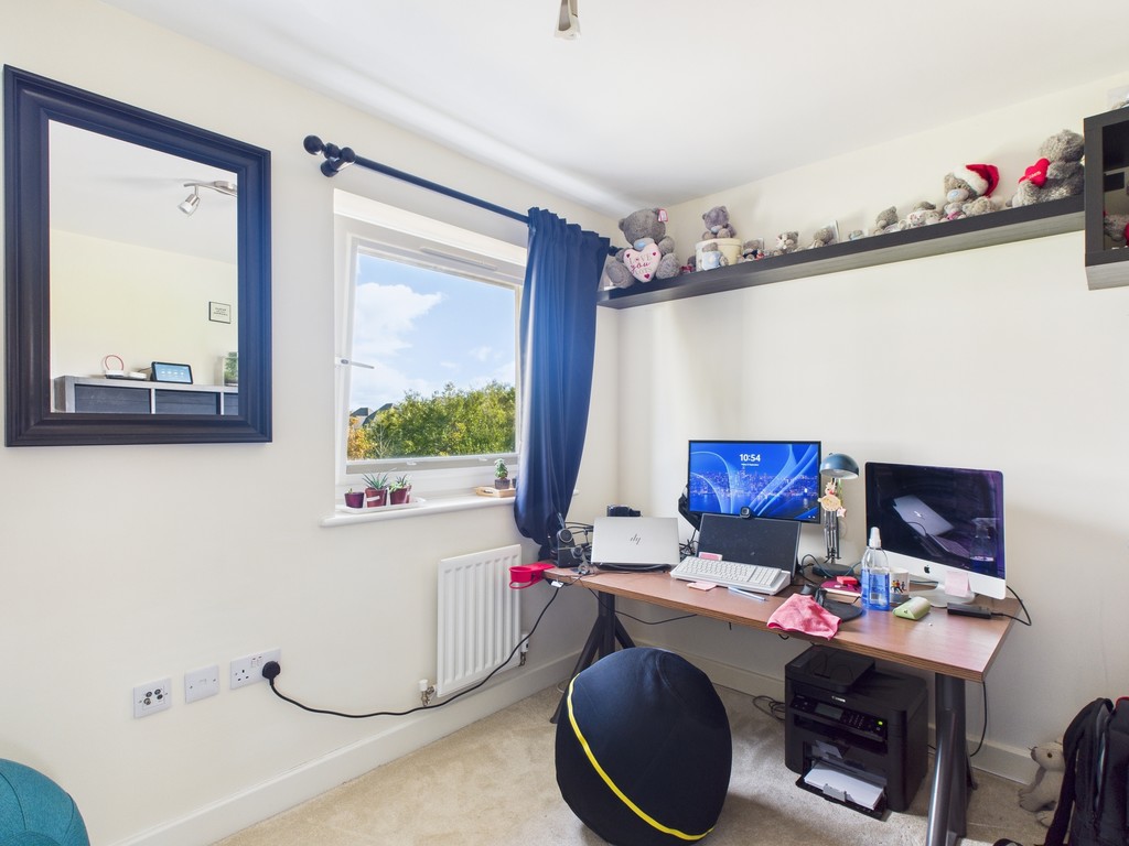 7 bed detached house for sale in Brickyard Way, Faygate  - Property Image 16