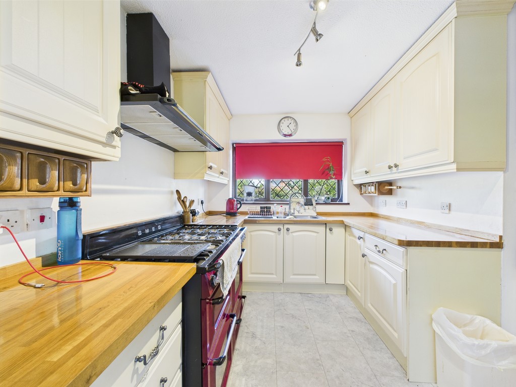 4 bed detached house for sale in Billingshurst Road, Horsham  - Property Image 24
