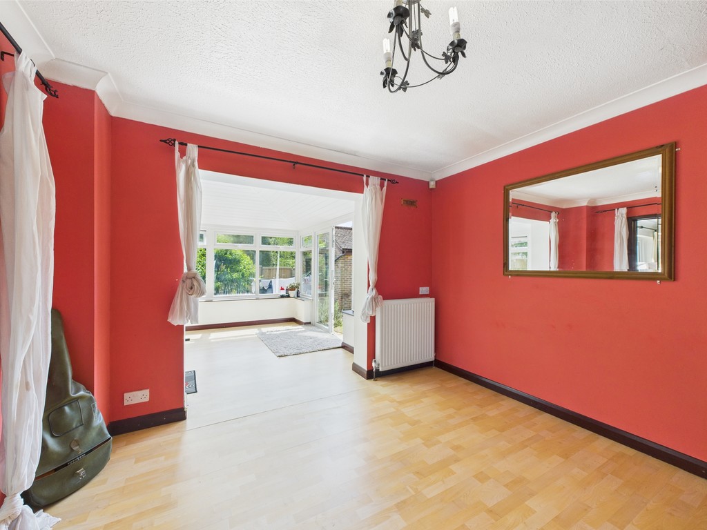 4 bed detached house for sale in Billingshurst Road, Horsham  - Property Image 4