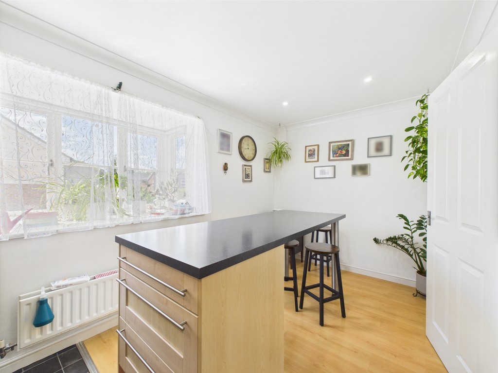 3 bed town house for sale in Granary Close, Horsham  - Property Image 19