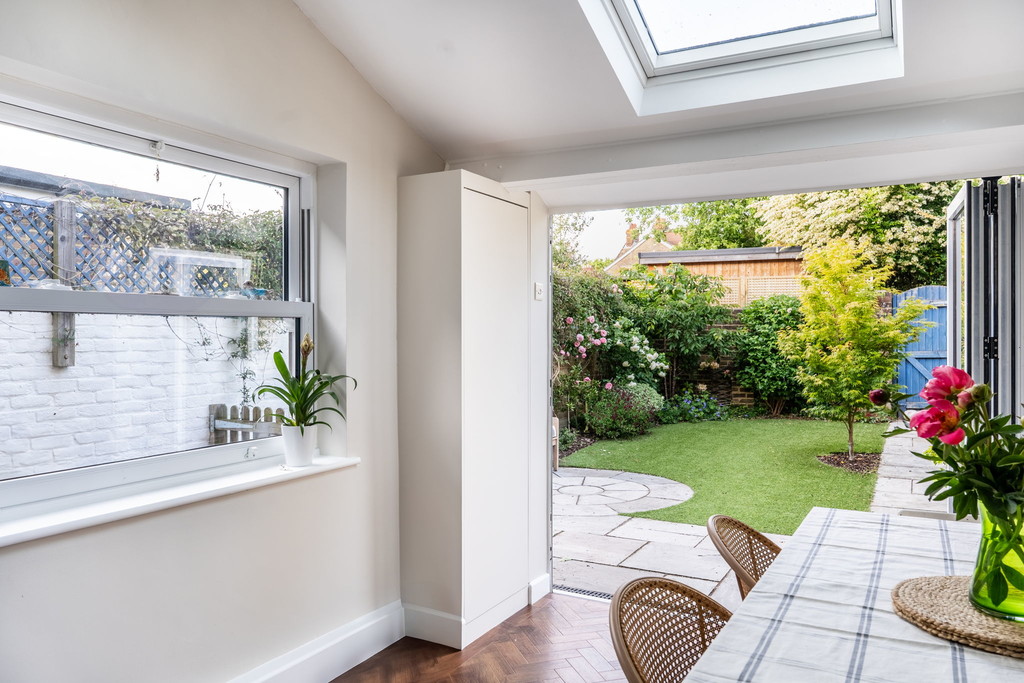 5 bed terraced house for sale in Devonshire Road, Horsham  - Property Image 16