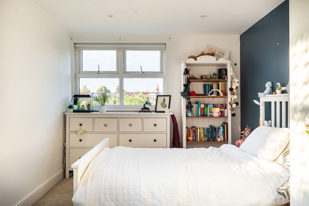 5 bed terraced house for sale in Devonshire Road, Horsham  - Property Image 7