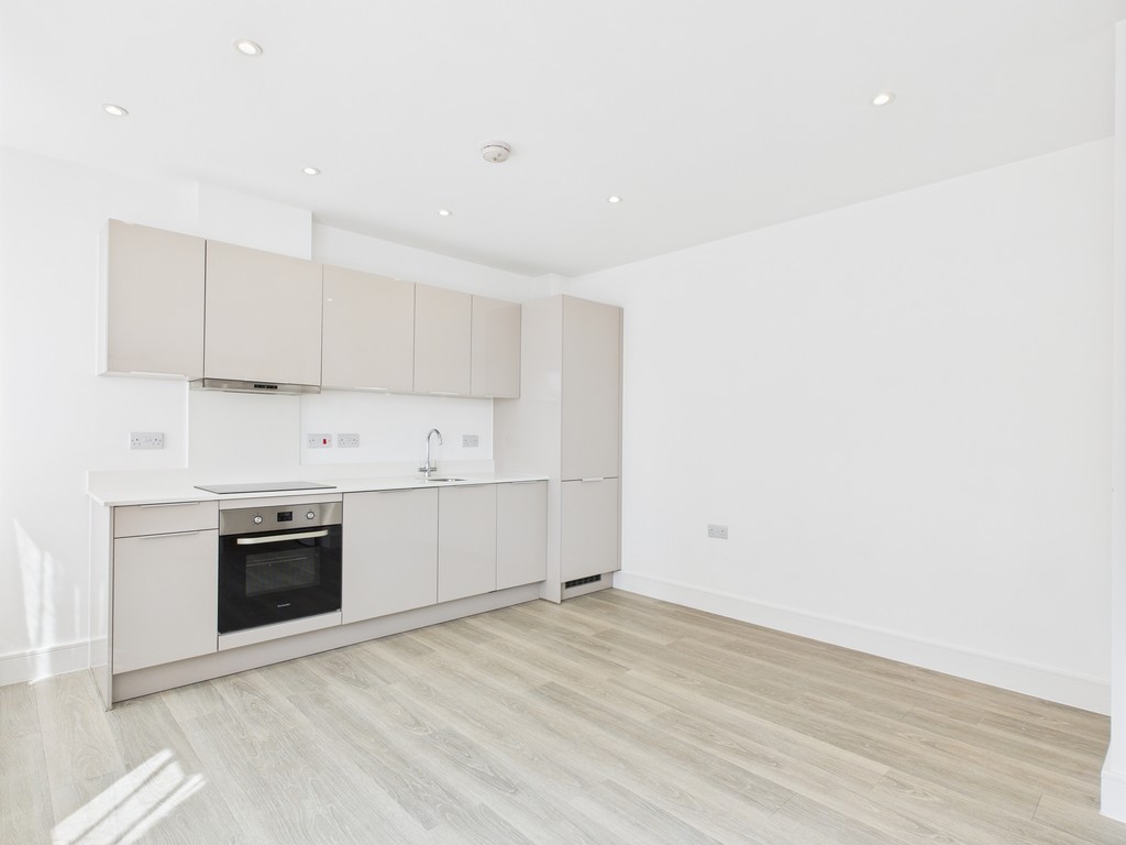 1 bed apartment for sale in Holmes Park , North Street, Horsham  - Property Image 7