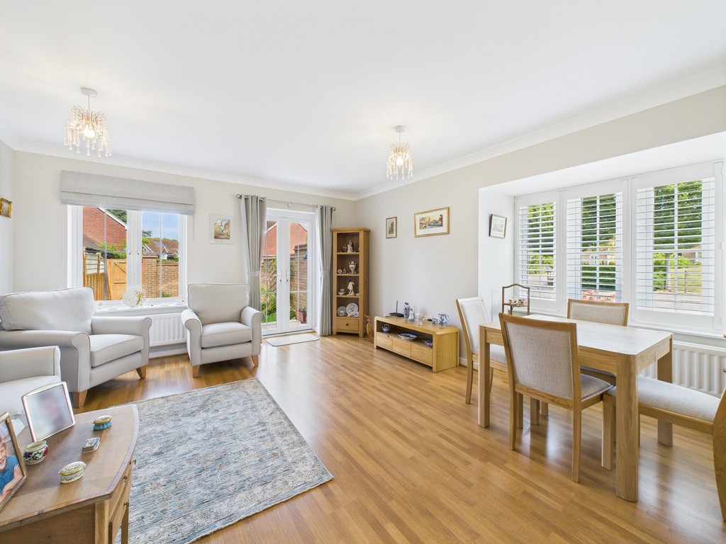 2 bed end of terrace house for sale in Langmore Lane, Lindfield, Haywards Heath  - Property Image 4