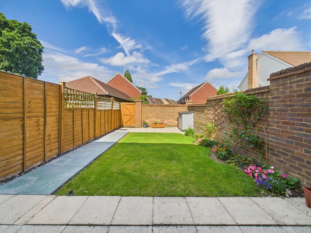 2 bed end of terrace house for sale in Langmore Lane, Lindfield, Haywards Heath  - Property Image 9
