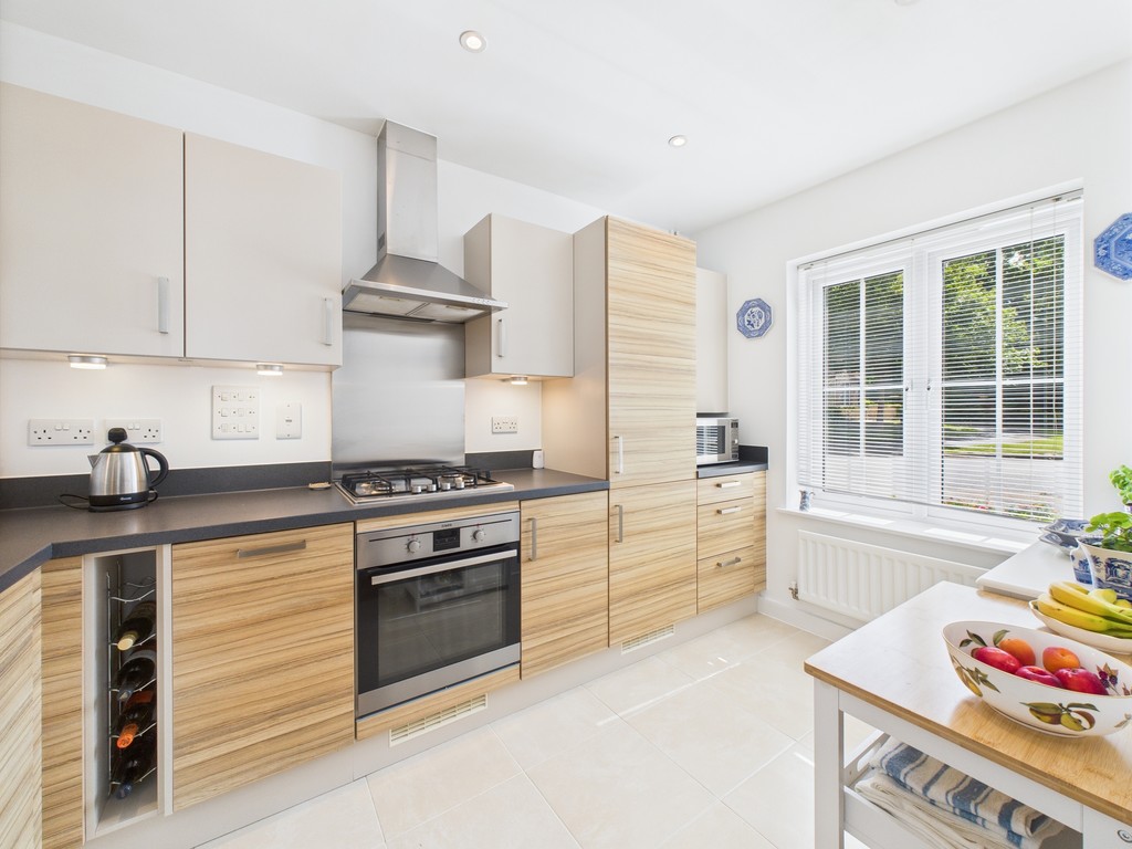 2 bed end of terrace house for sale in Langmore Lane, Lindfield, Haywards Heath  - Property Image 3