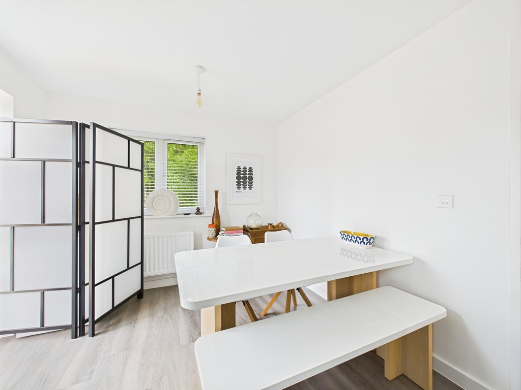 3 bed semi-detached house for sale in Pasteur Avenue, Faygate  - Property Image 4