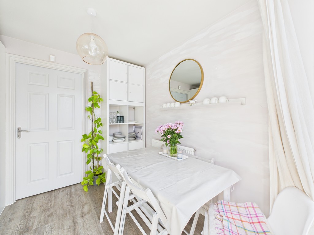2 bed semi-detached house for sale in Rhodes Way, Billingshurst  - Property Image 4