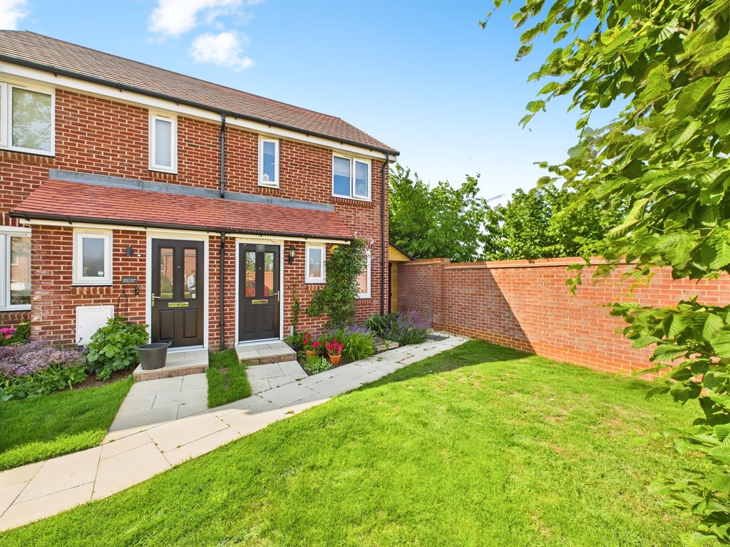 2 bed semi-detached house for sale in Rhodes Way, Billingshurst