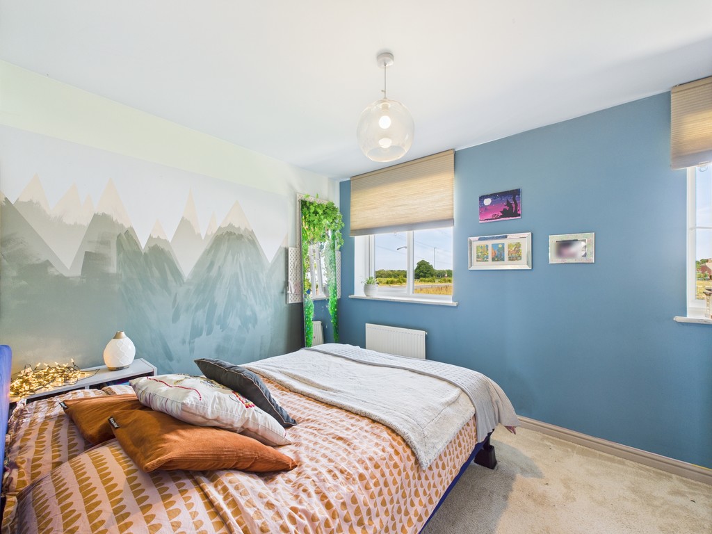 2 bed semi-detached house for sale in Rhodes Way, Billingshurst  - Property Image 5