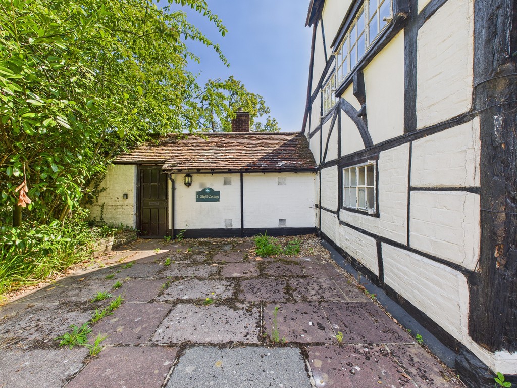 2 bed barn conversion to rent in Ghyll Cottage, Rusper  - Property Image 2