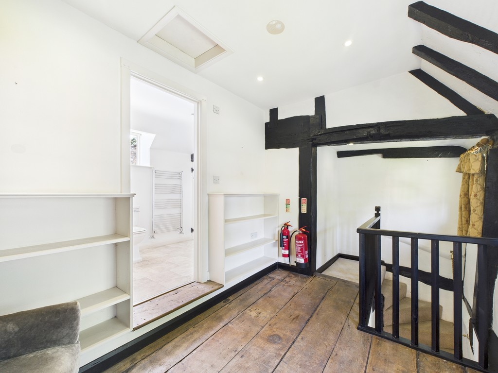 2 bed barn conversion to rent in Ghyll Cottage, Rusper  - Property Image 10