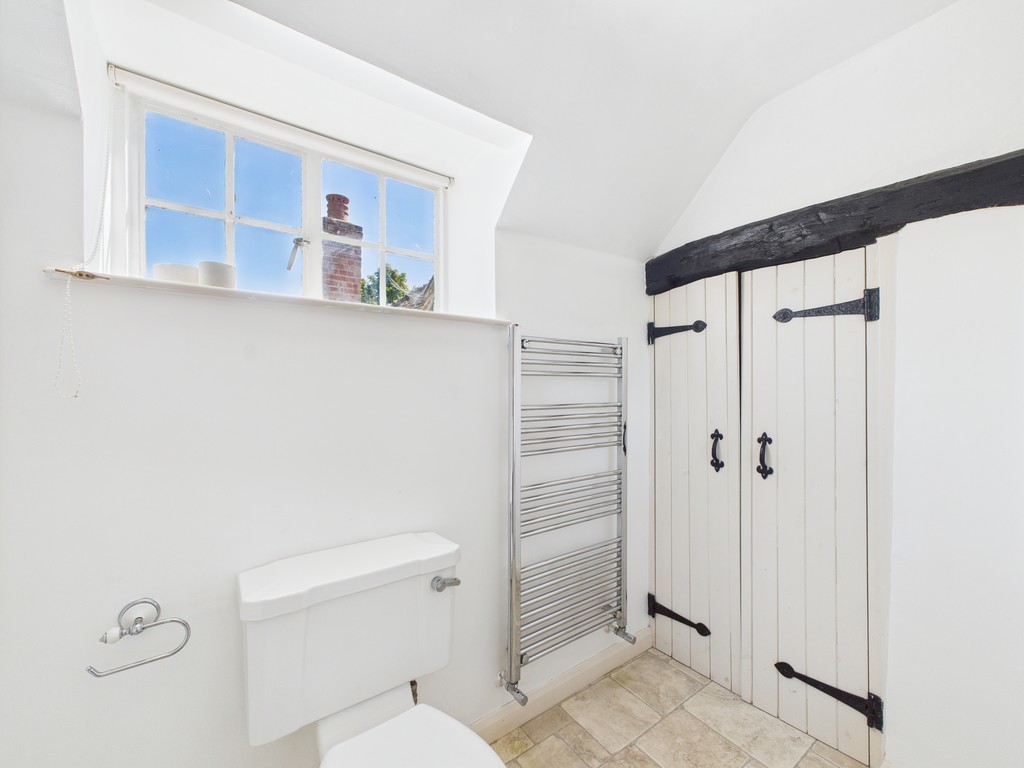 2 bed barn conversion to rent in Ghyll Cottage, Rusper  - Property Image 13