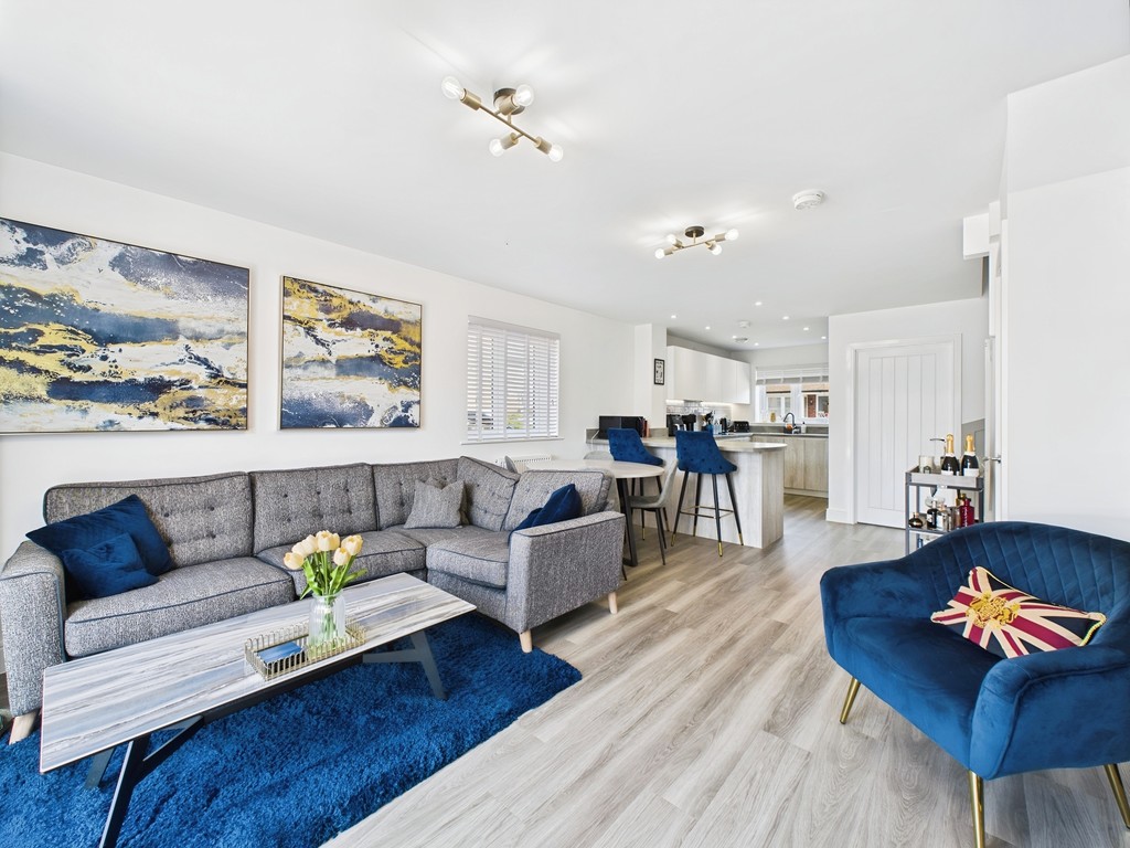2 bed semi-detached house for sale in Pullman Avenue, Haywards Heath  - Property Image 2