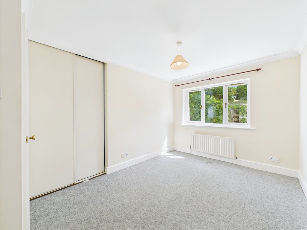 2 bed apartment for sale in 3 Stamford House  - Property Image 5