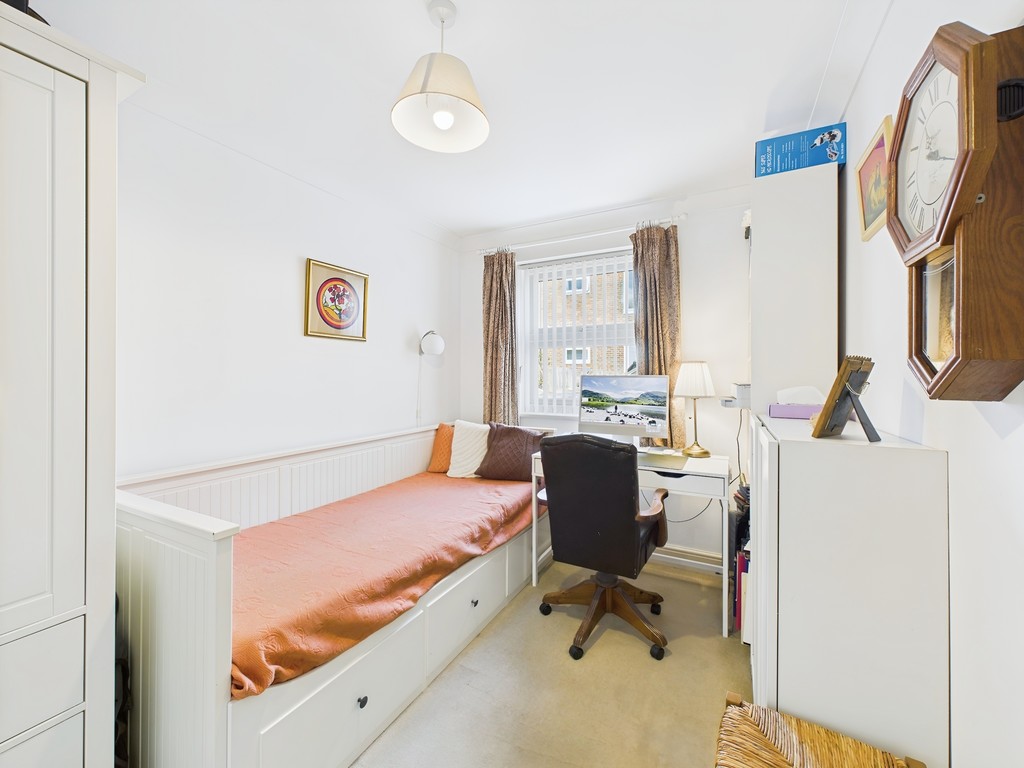 2 bed semi-detached bungalow for sale in Queens Road, Haywards Heath  - Property Image 20
