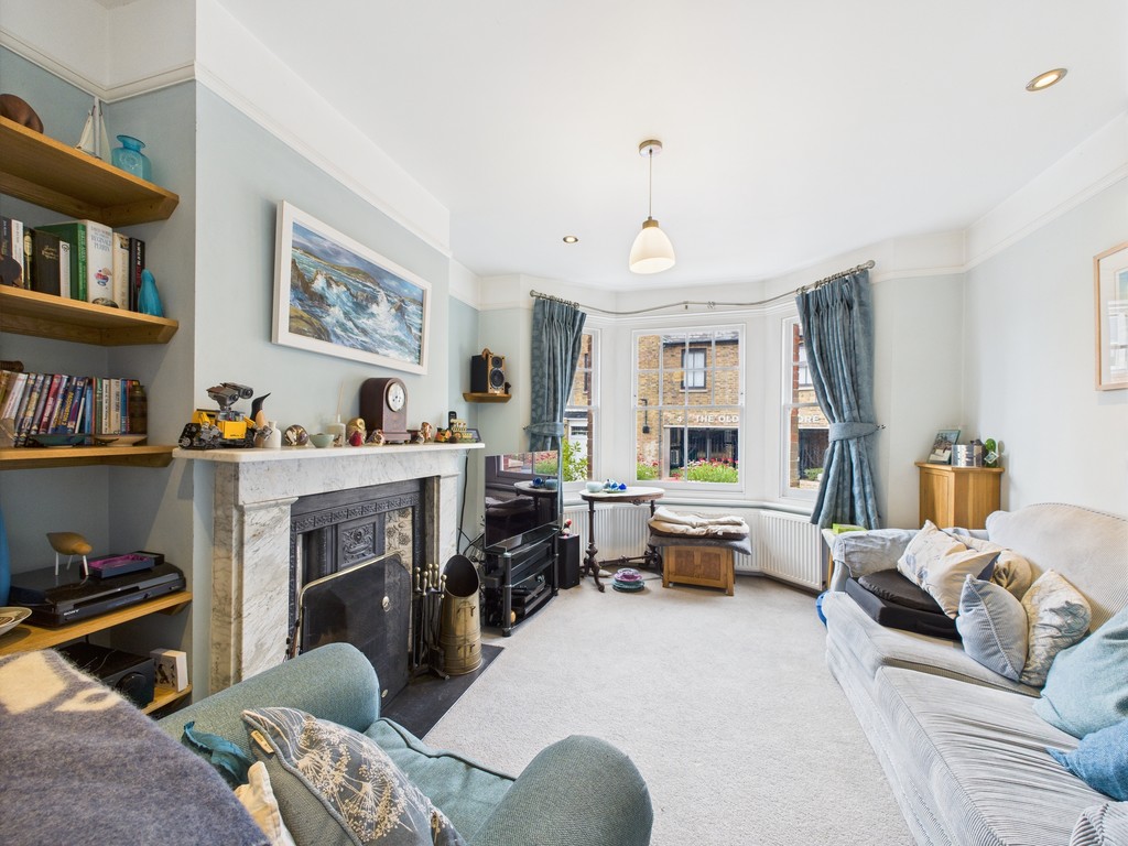 3 bed terraced house for sale in Denne Road, Horsham  - Property Image 12