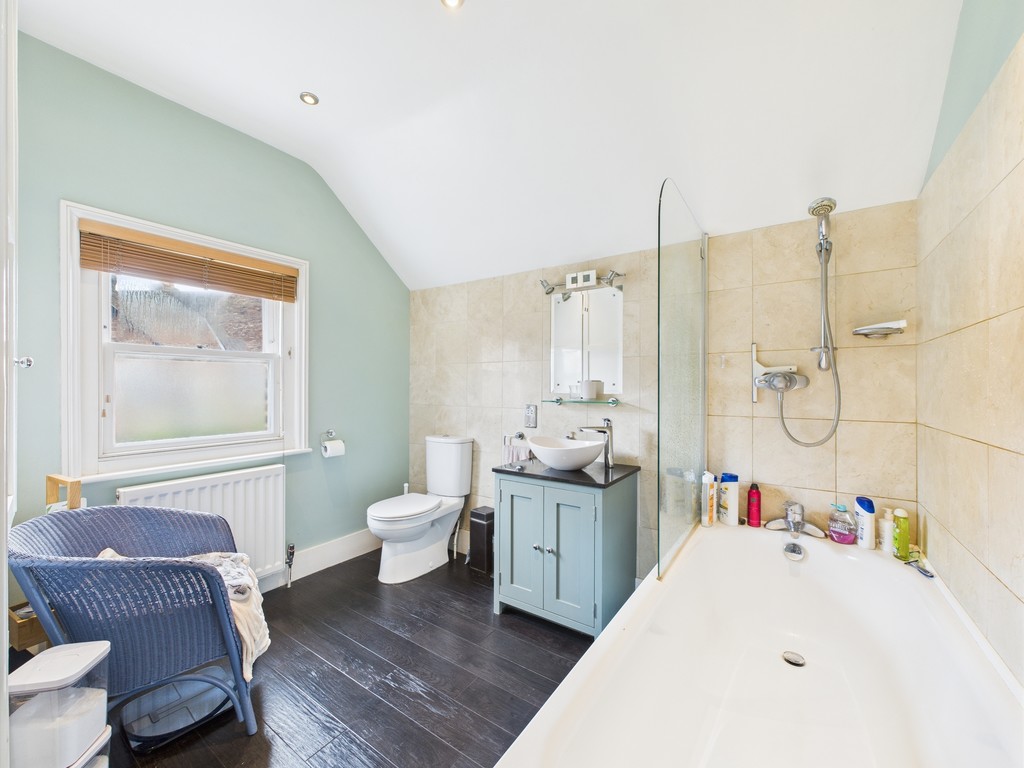 3 bed terraced house for sale in Denne Road, Horsham  - Property Image 6
