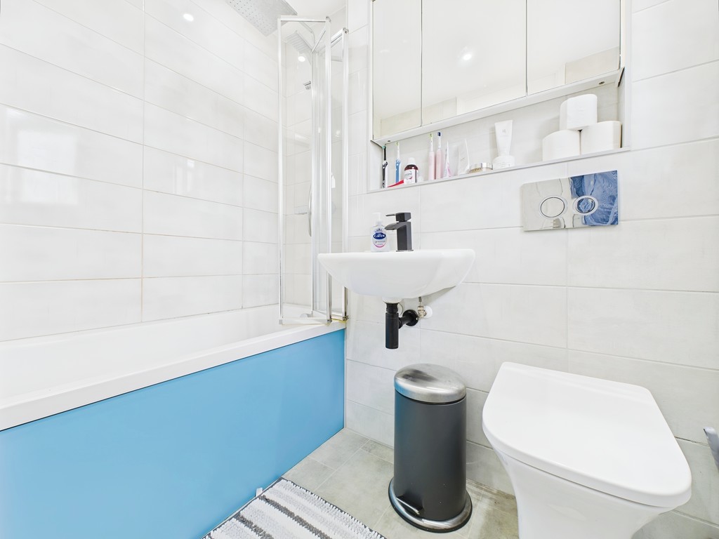 3 bed detached house for sale in Views Path, Haywards Heath  - Property Image 24