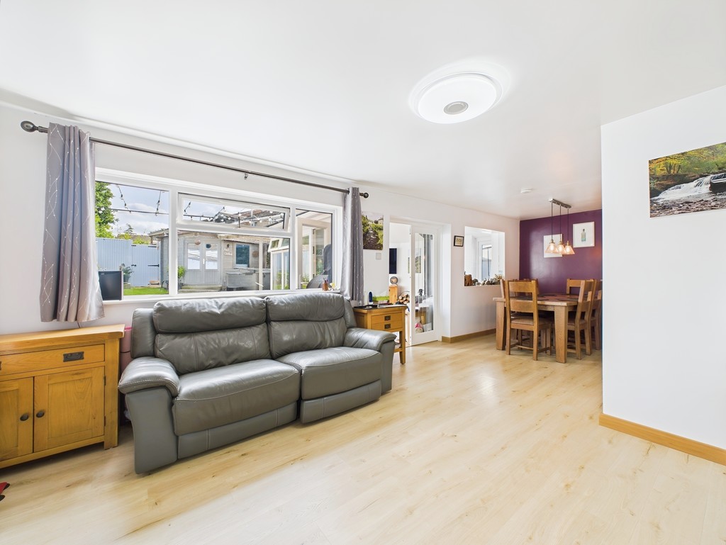 3 bed detached house for sale in Views Path, Haywards Heath  - Property Image 11