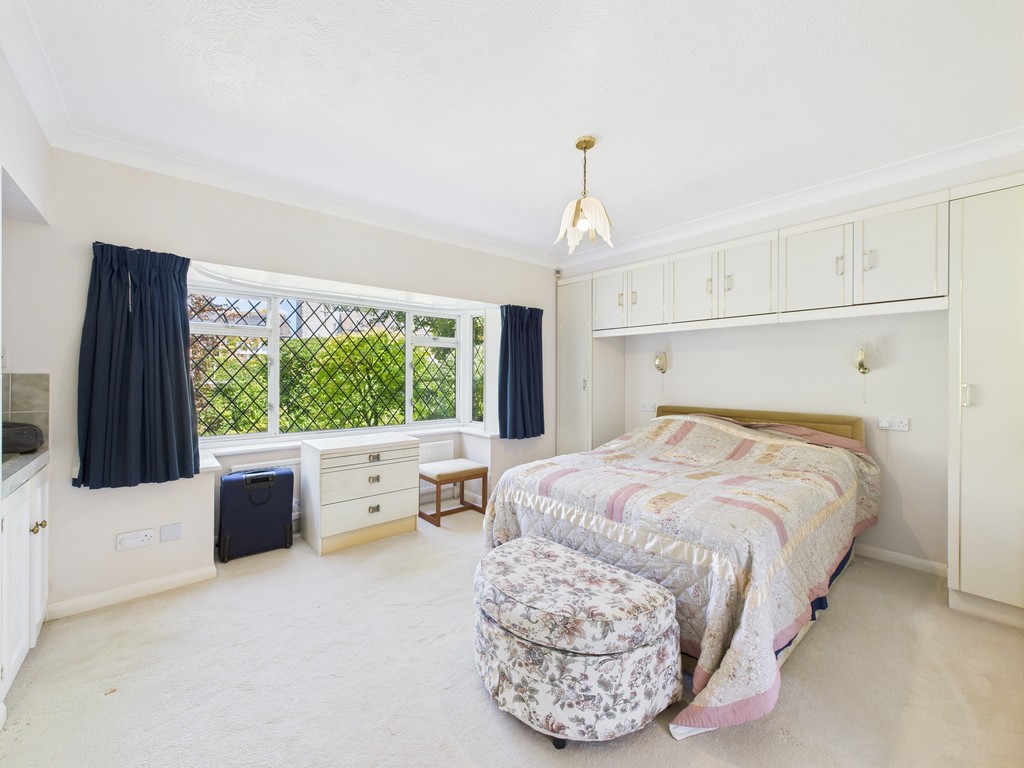 2 bed detached bungalow for sale in Church Lane, Partridge Green  - Property Image 5