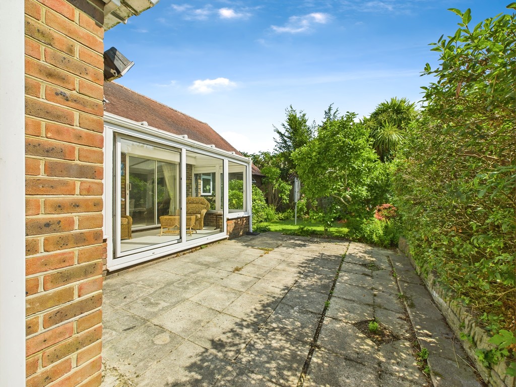 2 bed detached bungalow for sale in Church Lane, Partridge Green  - Property Image 9