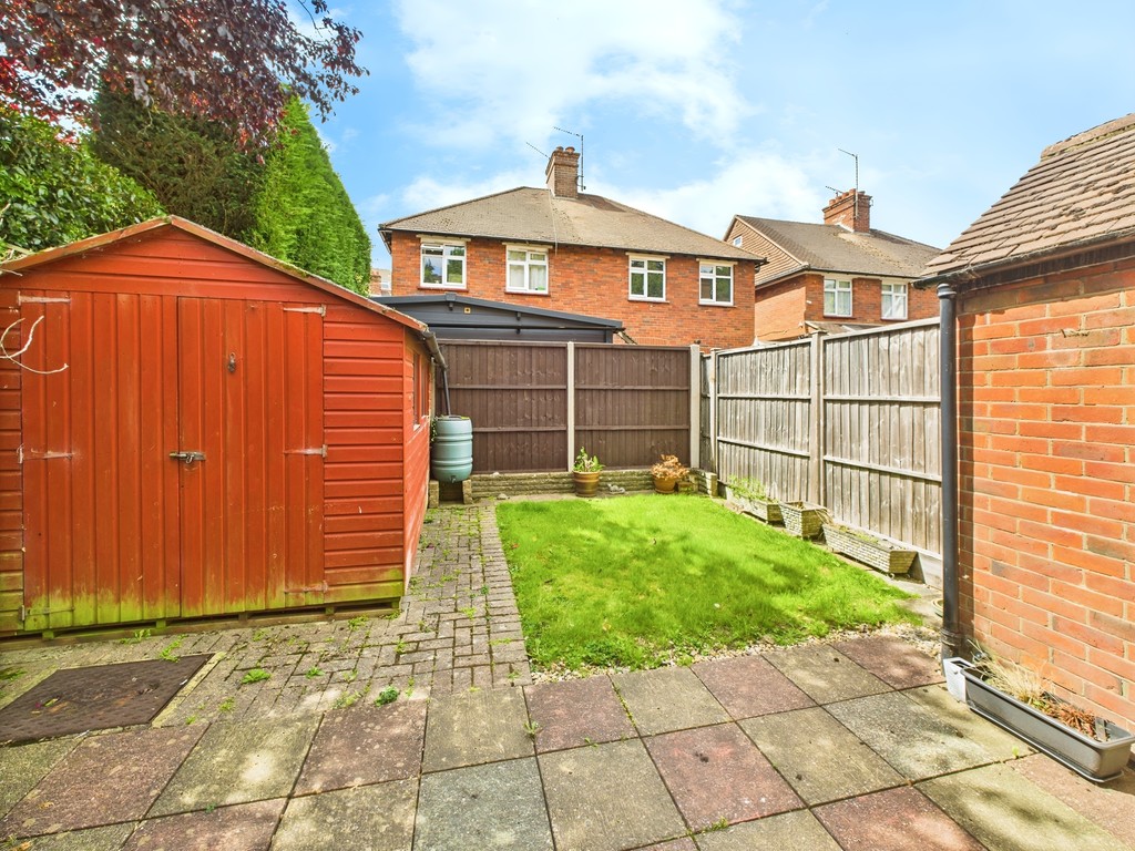 2 bed semi-detached house for sale in Barrington Court, Dorking  - Property Image 10