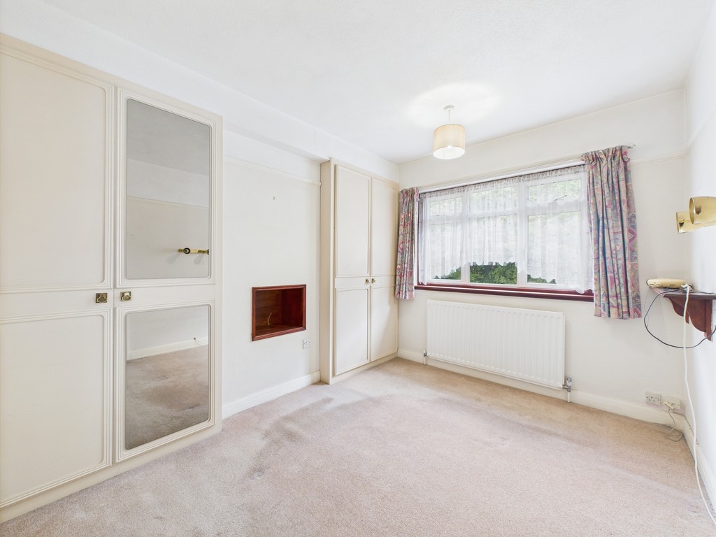 2 bed semi-detached house for sale in Barrington Court, Dorking  - Property Image 7