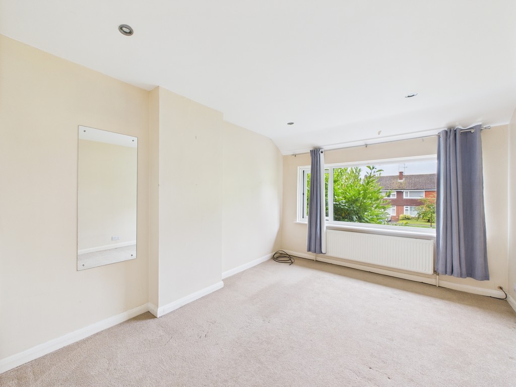 3 bed terraced house to rent in Beech Road, Horsham  - Property Image 6