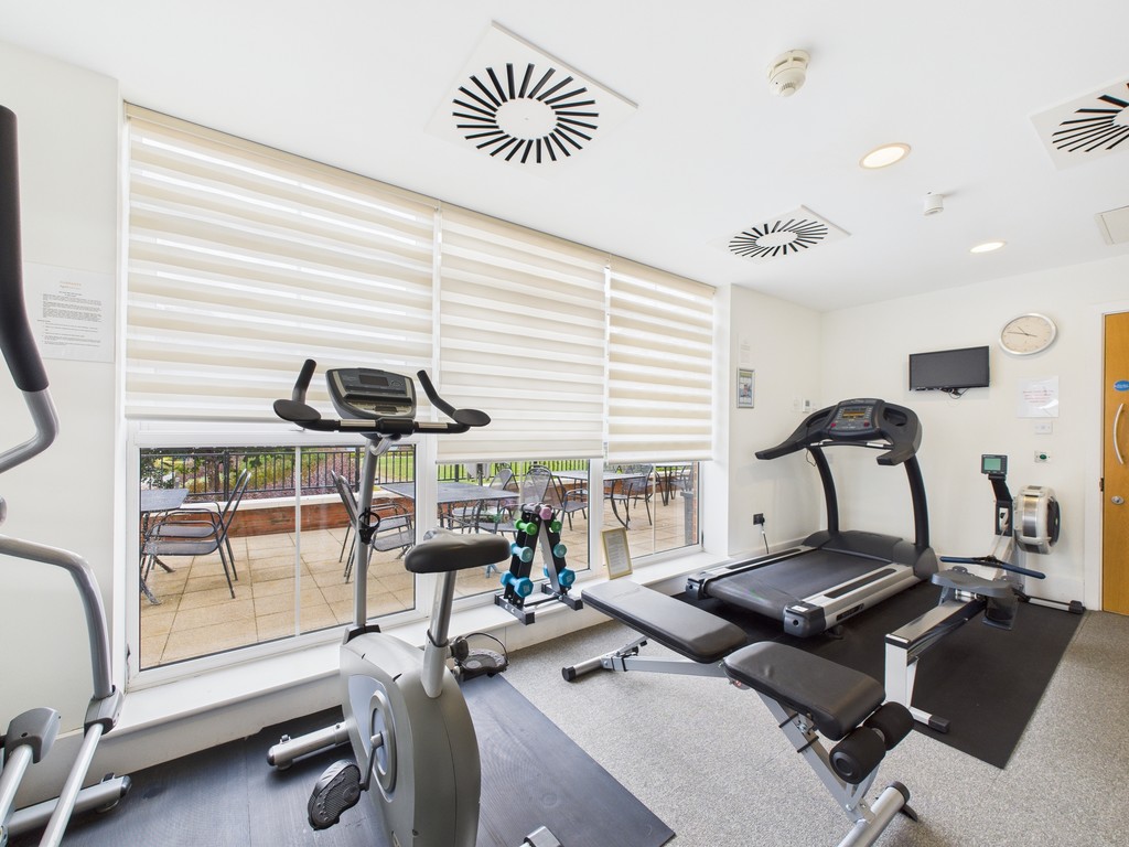 2 bed for sale in Durrants Drive, Faygate  - Property Image 17