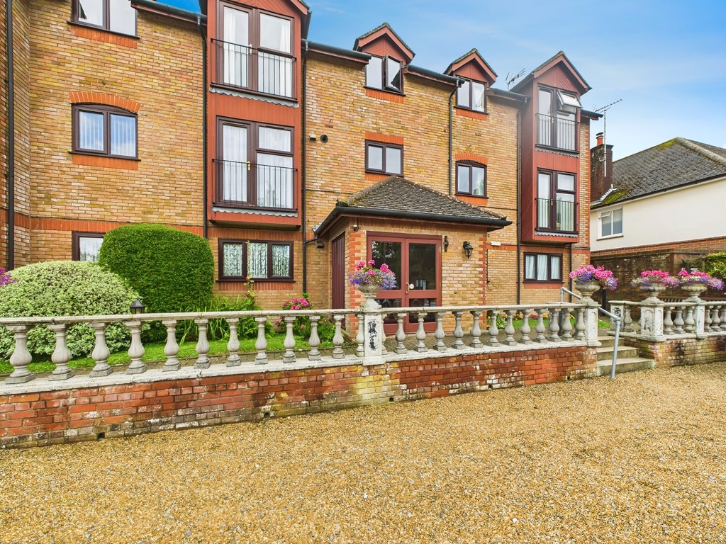 1 bed for sale in North Parade, Horsham