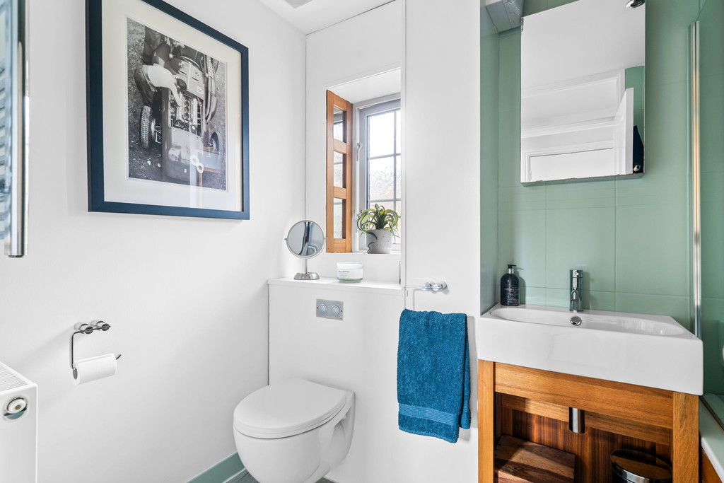 4 bed detached bungalow for sale in Lime Kiln Road, Mannings Heath  - Property Image 30
