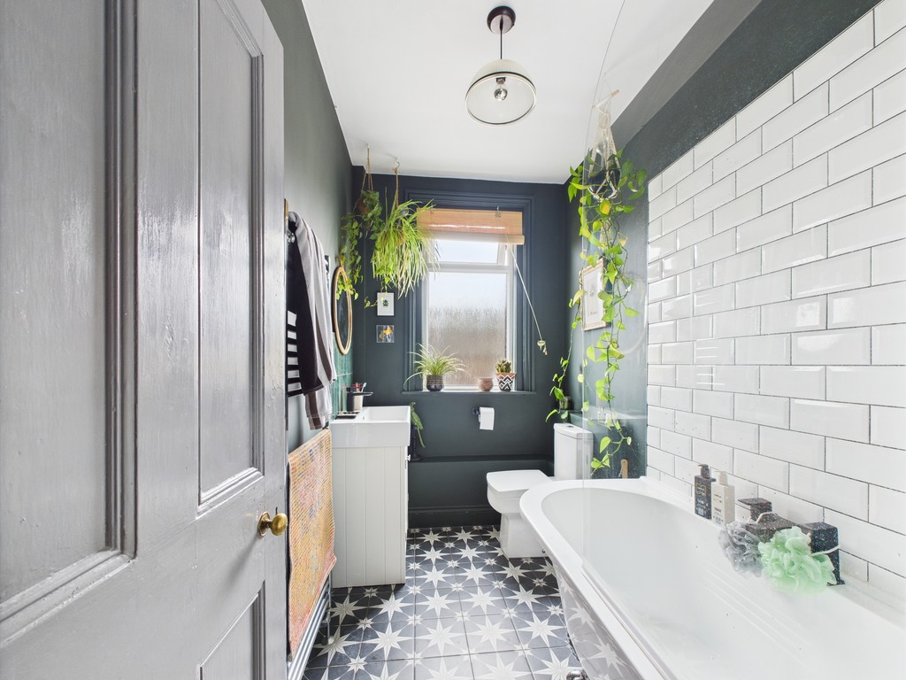 4 bed detached house for sale in Cambridge Road, Horsham  - Property Image 28